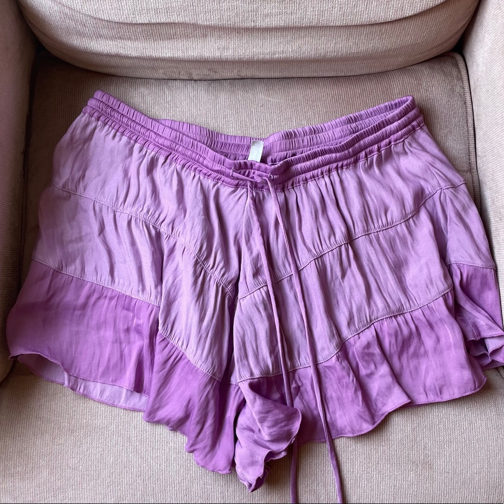 free people shorts 💜